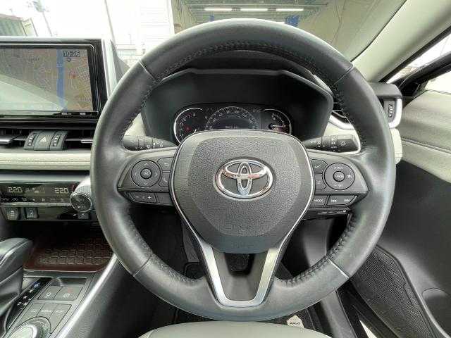 トヨタ ＲＡＶ４ G Zパッケージ 岩手県 2020(令2)年 2.6万km アティチュードブラックマイカ 純正ナビ　ＣＤ／ＤＶＤ／Ｂｌｕｅｔｏｏｔｈ／フルセグＴＶ　/バックカメラ　/デジタルインナーミラー　/４ＷＤ/ＥＴＣ２．０　/クルーズコントロール　/モデリスタエアロ　/シートメモリー/ステアリングヒーター/運転席パワーシート/前席シートヒーター＆エアシート/電動リアゲート