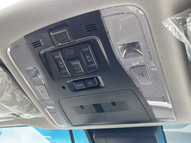 トヨタ アルファード S Cパッケージ 新潟県 2022(令4)年 3.1万km ホワイトパールクリスタルシャイン 純正ディスプレイオーディオ/(AM/FM/Miracast/Bluetooth/フルセグTV)/ナビキット/サンルーフ/純正フリップダウンモニター/デジタルインナーミラー/ブラインドスポットモニター/三眼LEDヘッドライト/衝突被害軽減ブレーキ/車線逸脱抑制装置/レーダークルーズコントロール/オートマチックハイビーム/クリアランスソナー/両側パワースライドドア/パワーバックドア/ビルトインETC/前後ドライブレコーダー/シートヒーター/ベンチレーション/ステアリングヒーター/純正18インチAW/スマートキー/スペアキー×1/保証書