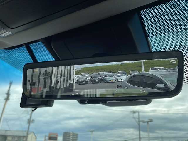 トヨタ アルファード S Cパッケージ 新潟県 2022(令4)年 3.1万km ホワイトパールクリスタルシャイン 純正ディスプレイオーディオ/(AM/FM/Miracast/Bluetooth/フルセグTV)/ナビキット/サンルーフ/純正フリップダウンモニター/デジタルインナーミラー/ブラインドスポットモニター/三眼LEDヘッドライト/衝突被害軽減ブレーキ/車線逸脱抑制装置/レーダークルーズコントロール/オートマチックハイビーム/クリアランスソナー/両側パワースライドドア/パワーバックドア/ビルトインETC/前後ドライブレコーダー/シートヒーター/ベンチレーション/ステアリングヒーター/純正18インチAW/スマートキー/スペアキー×1/保証書