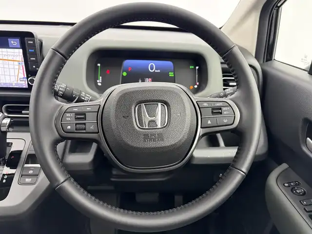 ホンダ フリード ハイブリット e:HEV クロスター 愛知県 2025(令7)年 0.1千km 黒 登録済未使用車/登録時走行距離5km/純正9インチナビ/Bluetooth/フルセグTV/AppleCarPlay/AndroidAuto/バックカメラ/ホンダセンシング/衝突軽減ブレーキ/レーンキープアシスト/アダプティブクルーズコントロール/両側パワースライドドア/ハーフレザーシート/前席シートヒーター/純正15インチアルミホイール