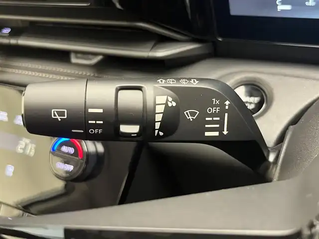日産 セレナ e－パワー ハイウェイスター V 滋賀県 2025(令7)年 0.1千km プリズムホワイト 登録済未使用車/純正12.3インチメモリーナビ/【Bluetooth/フルセグ/Apple Car pay/Android Auto】/全方位カメラ/インテリジェント ルームミラー/アドバンスドドライブアシストディスプレイ/両側パワースライドドア/インテリジェント アラウンドビューモニター/統合型インターフェースディスプレイ/プロパイロット/追従クルーズコントロール/BSM/コーナーセンサー/アダプティブLEDヘッドライトシステム/ドライブレコーダー（前後セット）/純正16AW/電子パーキングブレーキ/ETC2.0ユニット