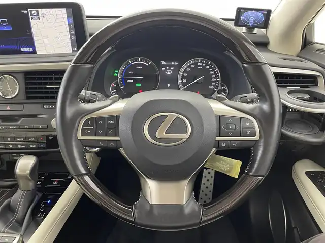 レクサス ＲＸ 450h バージョンL 群馬県 2021(令3)年 4.1万km グラファイトブラックガラスフレーク ムーンルーフ/アダプティブハイビーム/ヘッドランプクリーナー/－－－－－－－－－－－－－－－－/ムーンルーフ　モデリスタエアロ　純正１２．３インチナビ　パノラミックビューモニター　全席パワーシート　シートヒーター　シートベンチレーション　三眼ＬＥＤヘッドライト　ＢＳＭ　ドライブレコーダー　禁煙