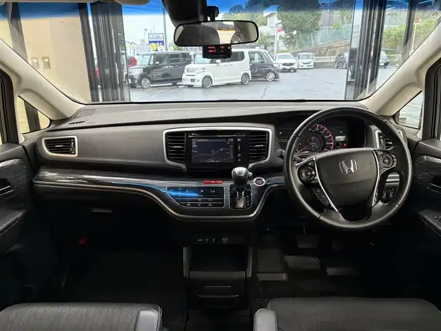 ホンダ オデッセイ アブソルート 高知県 2013(平25)年 10.3万km プレミアムヴィーナスブラックP (株)IDOMが運営する【じしゃロン高知店】の自社ローン専用車両になります。こちらは現金またはオートローンご利用時の価格です。自社ローンご希望の方は別途その旨お申付け下さい