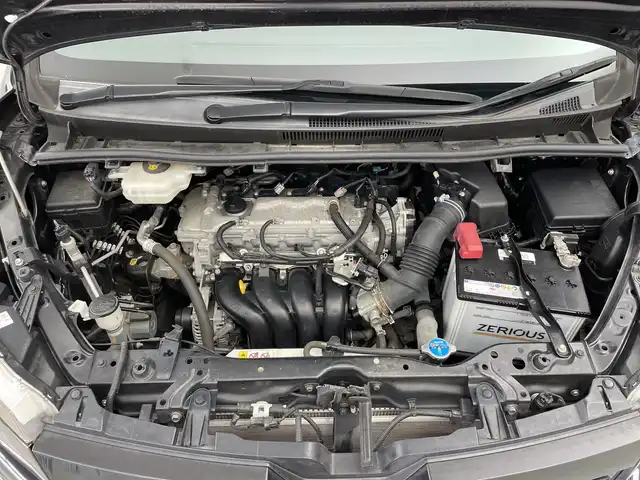 トヨタ ヴォクシー ZS 三重県 2018(平30)年 4.7万km ブラック /サンルーフ　//３６０°ドラレコ　//社外７インチナビ　（フルセグ／ＣＤ／ＤＶＤ／ＢＴ／ＡＭ／ＦＭ）　//バックカメラ　//両側パワスラ//トヨタセーフティーセンス //クルコン //レーンキープアシスト //LEDヘッドライト //オートライト//オートマチックハイビーム