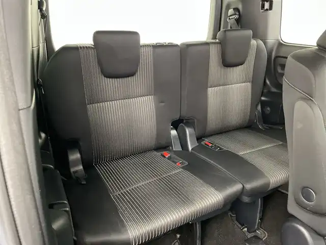 トヨタ ヴォクシー ZS 三重県 2018(平30)年 4.7万km ブラック /サンルーフ　//３６０°ドラレコ　//社外７インチナビ　（フルセグ／ＣＤ／ＤＶＤ／ＢＴ／ＡＭ／ＦＭ）　//バックカメラ　//両側パワスラ//トヨタセーフティーセンス //クルコン //レーンキープアシスト //LEDヘッドライト //オートライト//オートマチックハイビーム
