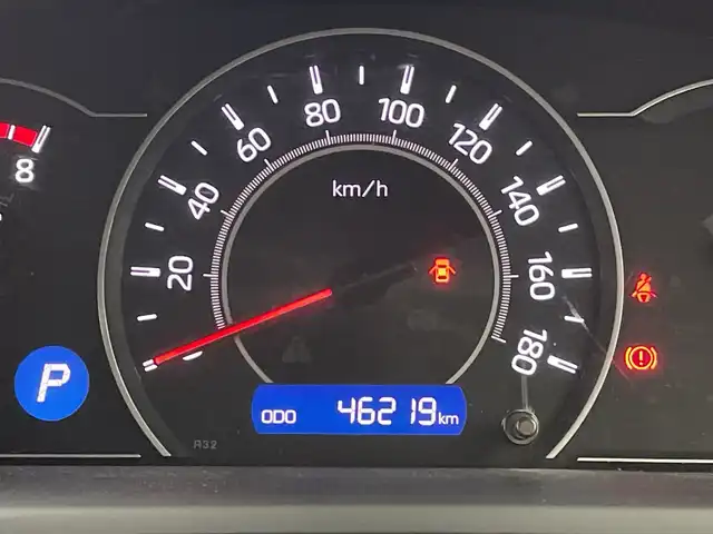 トヨタ ヴォクシー ZS 三重県 2018(平30)年 4.7万km ブラック /サンルーフ　//３６０°ドラレコ　//社外７インチナビ　（フルセグ／ＣＤ／ＤＶＤ／ＢＴ／ＡＭ／ＦＭ）　//バックカメラ　//両側パワスラ//トヨタセーフティーセンス //クルコン //レーンキープアシスト //LEDヘッドライト //オートライト//オートマチックハイビーム