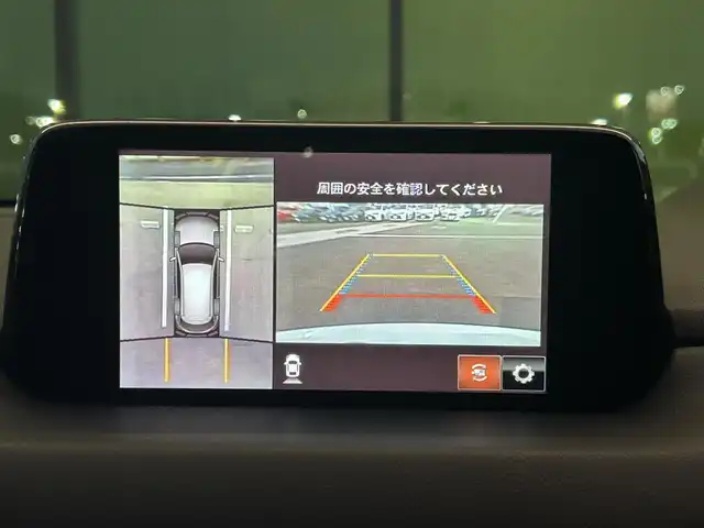 マツダ ＣＸ－８ XD Lパッケージ 香川県 2018(平30)年 15.1万km スノーフレイクホワイトパールマイカ 純正メモリナビ/→フルセグ/CD/DVD/Bluetooth/360°ビューモニター/後席フリップダウンモニター/BOSEスピーカー/レザーシート/前席シートヒーター/前席パワーシート/シートメモリー/パワーリアゲート/革巻きステアリング/ステアリングリモコン/ステアリングヒーター/アダプティブLEDヘッドライト/マツダレーダークルーズコントロール/レーンキープアシストシステム/スマートブレーキサポート/ドライバーアテンションアラート/プリクラッシュブレーキアラート/オートブレーキホールド/後席サンシェード/MTモード付AT/アイドリングストップ