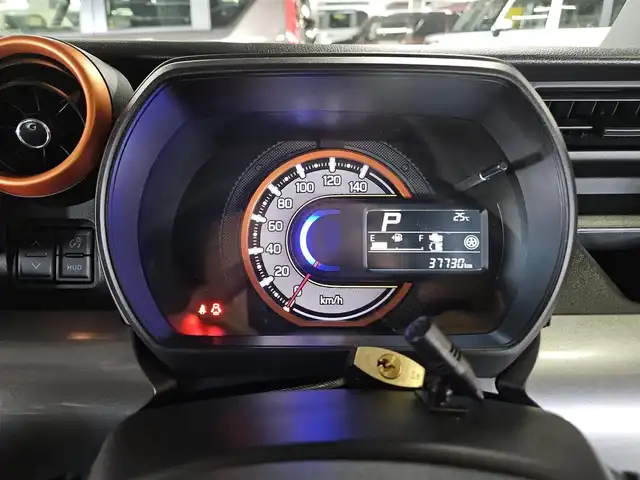 スズキ スペーシア ギア HYBRID XZ 福岡県 2019(令1)年 3.8万km フェニックスレッドパール/ガンメタリック2トーンルーフ 〇ワンオーナー/〇パナソニックナビ/〇フルセグTV/〇両側パワースライドドア/〇バックカメラ/〇ビルトインETC/〇セーフティサポート/〇デュアルセンサーブレーキS/〇LEDヘッドランプ/〇LEDフロントフォグランプ/〇オートエアコン/〇革巻きステアリングホイール/〇ステアリングスイッチ/〇ファブリックシート/〇シートヒーター/〇社外14インチアルミホイール/〇キーレスプッシュスタートシステム/〇禁煙車