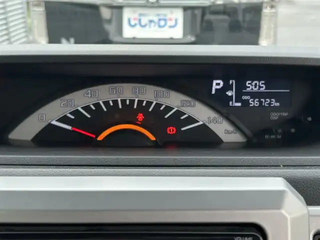 ダイハツ ウェイク L SA 沖縄県 2014(平26)年 5.7万km パールホワイトⅢ (株)IDOMが運営する【じしゃロンコザ店】の自社ローン専用車両になりますこちらは現金またはオートローンご利用時の価格です。自社ローンご希望の方は別途その旨お申付け下さい/・本土仕入/・純正ナビ/・TV/・CD再生/・ETC/・プッシュスタート/・衝突被害軽減システム/・横滑り防止装置/・社外アルミホイール/・純正フロアマット/・オートライト