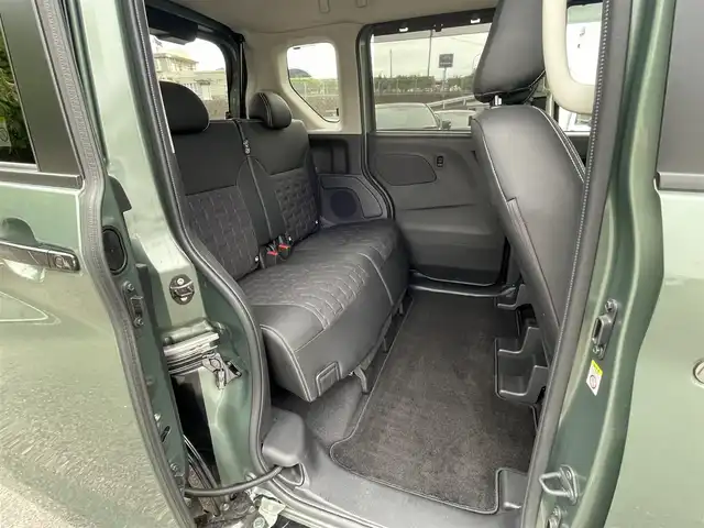 三菱 デリカミニ T プレミアム 鹿児島県 2024(令6)年 1.2万km 緑Ⅱ ワンオーナー/プッシュスタート/純正ナビ(FM/AM/BT/フルセグTV)/マイパイロット/パドルシフト/IC付ターボ/アイドリングストップ/ブレーキホールド/両側パワースライドドア/ビルトインETC/全方位カメラ/デジタルインナーミラー/ハーフレザーシート/DN席シートヒーター/純正フロアマット/純正アルミホイール/ルーフレール/オートライト/オートマチックハイビーム/ABS/ASC/HDC/DAA/FCM/LDW/LDP/TSR/LCDN/EAPM/ABSA/RCTA/PFCW/前後コーナーセンサー/スマートキー/取扱説明書/保証書