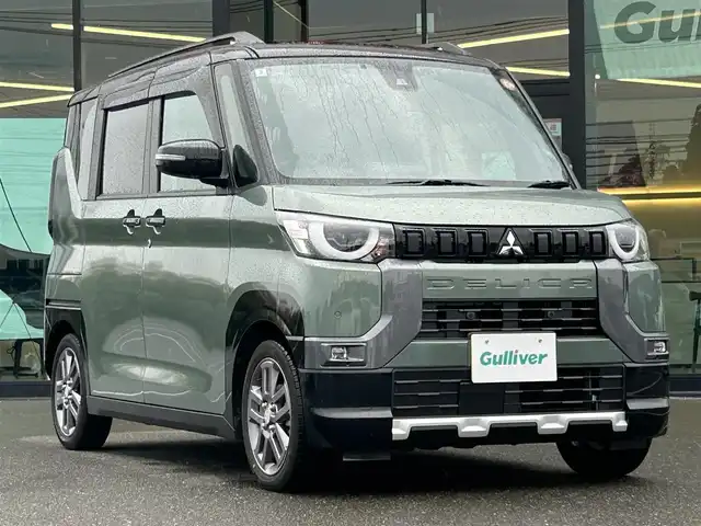 三菱 デリカミニ T プレミアム 鹿児島県 2024(令6)年 1.2万km 緑Ⅱ ワンオーナー/プッシュスタート/純正ナビ(FM/AM/BT/フルセグTV)/マイパイロット/パドルシフト/IC付ターボ/アイドリングストップ/ブレーキホールド/両側パワースライドドア/ビルトインETC/全方位カメラ/デジタルインナーミラー/ハーフレザーシート/DN席シートヒーター/純正フロアマット/純正アルミホイール/ルーフレール/オートライト/オートマチックハイビーム/ABS/ASC/HDC/DAA/FCM/LDW/LDP/TSR/LCDN/EAPM/ABSA/RCTA/PFCW/前後コーナーセンサー/スマートキー/取扱説明書/保証書