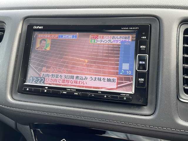 ホンダ ヴェゼル G ホンダセンシング 福井県 2018(平30)年 9.4万km プラチナホワイトパール 純正メモリナビゲーション/（CD/DVD/BT）/フルセグテレビ/バックカメラ/ホンダセンシング/アダプティブクルーズコントロール/レーンキープアシスト/ドライブレコーダー/LEDヘッドライト/オートハイビーム/オートライト/プッシュスタート/スマートキー/保証書/取扱説明書