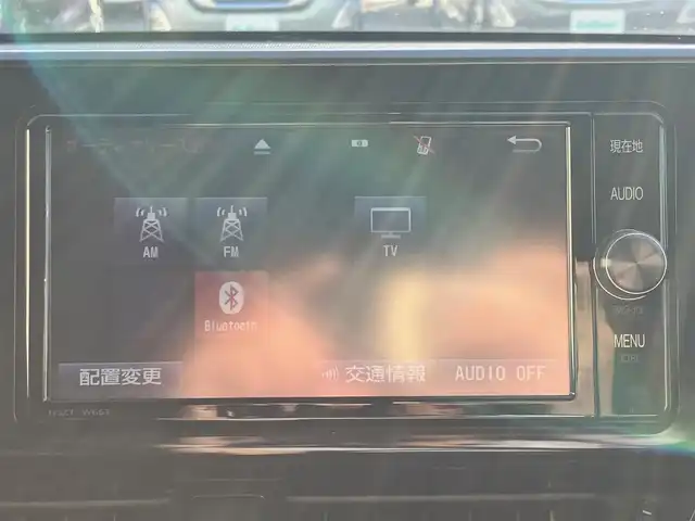 トヨタ Ｃ－ＨＲ S 静岡県 2017(平29)年 5.5万km ホワイトパールクリスタルシャイン 純正ナビ(CD/DVD/BT/フルセグ)/バックカメラ/ドライブレコーダー前後/純正ETC/純正フロアマット/純正アルミホイール/純正SportyStyleエアロ(フロント/サイド/リア)/純正アームレスト/純正レインクリアリングブルーミラー/オートエアコン/レーダークルーズコントロール/エンジンスタートボタン/パワーステアリング/パワーウィンドウ/取扱説明書/アイドリングストップ/スマートキー/スペアキー１本/ABS/横滑り防止装置/コーナーセンサー前後/レーンキープアシスト/オートライト/オートマチックハイビーム/LEDヘッドライト/W+サイドエアバッグ/カーテンエアバッグ/衝突軽減システム