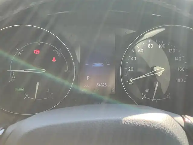 トヨタ Ｃ－ＨＲ S 静岡県 2017(平29)年 5.5万km ホワイトパールクリスタルシャイン 純正ナビ(CD/DVD/BT/フルセグ)/バックカメラ/ドライブレコーダー前後/純正ETC/純正フロアマット/純正アルミホイール/純正SportyStyleエアロ(フロント/サイド/リア)/純正アームレスト/純正レインクリアリングブルーミラー/オートエアコン/レーダークルーズコントロール/エンジンスタートボタン/パワーステアリング/パワーウィンドウ/取扱説明書/アイドリングストップ/スマートキー/スペアキー１本/ABS/横滑り防止装置/コーナーセンサー前後/レーンキープアシスト/オートライト/オートマチックハイビーム/LEDヘッドライト/W+サイドエアバッグ/カーテンエアバッグ/衝突軽減システム