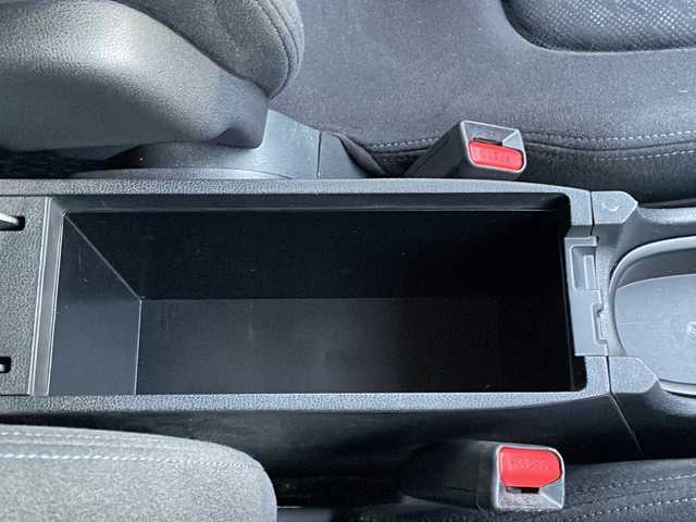 日産 ウイングロード 15M Vリミテッド 山口県 2018(平30)年 3.8万km ホワイトパール ワンオーナー/純正SDナビ　【MJ117D-A】/・Bluetooth接続/・フルセグTV/・DVD再生機能有/バックカメラ/ビルトインETC/ドライブレコーダー/横滑り防止装置/純正フロアマット/スマートキー/スペアキー有/純正16インチアルミホイール/オートエアコン/ドアバイザー/保証書/取扱説明書