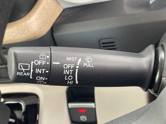 ホンダ Ｎ ＢＯＸ 愛知県 2024(令6)年 1.6万km プラチナホワイトパール ホンダセンシング/純正8型ディスプレイオーディオナビ/両側パワースライドドア/レーダークルーズコントロール/シートヒーター/バックカメラ/コーナーセンサー/LEDヘッドライト/オートマチックハイビーム/ドライブレコーダー/ETC/衝突軽減システム/フルセグ/Bluetooth/ステアリングスイッチ/スマートキー/プッシュスタート