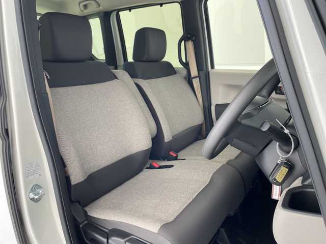 ホンダ Ｎ ＢＯＸ 愛知県 2024(令6)年 1.6万km プラチナホワイトパール ホンダセンシング/純正8型ディスプレイオーディオナビ/両側パワースライドドア/レーダークルーズコントロール/シートヒーター/バックカメラ/コーナーセンサー/LEDヘッドライト/オートマチックハイビーム/ドライブレコーダー/ETC/衝突軽減システム/フルセグ/Bluetooth/ステアリングスイッチ/スマートキー/プッシュスタート