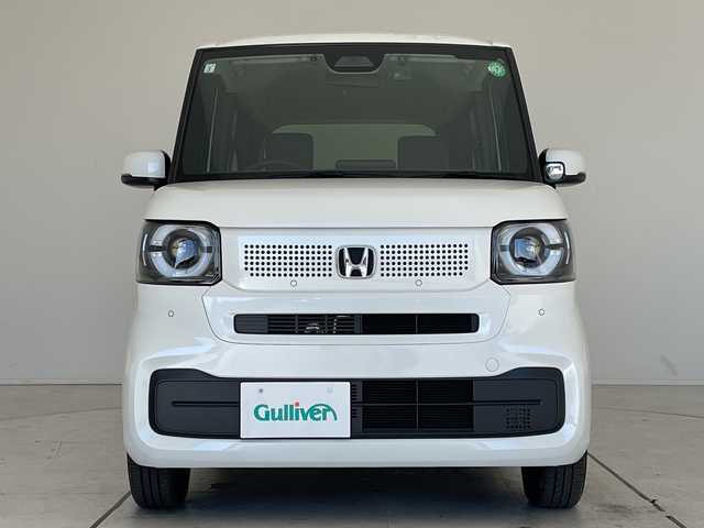 ホンダ Ｎ ＢＯＸ 愛知県 2024(令6)年 1.6万km プラチナホワイトパール ホンダセンシング/純正8型ディスプレイオーディオナビ/両側パワースライドドア/レーダークルーズコントロール/シートヒーター/バックカメラ/コーナーセンサー/LEDヘッドライト/オートマチックハイビーム/ドライブレコーダー/ETC/衝突軽減システム/フルセグ/Bluetooth/ステアリングスイッチ/スマートキー/プッシュスタート
