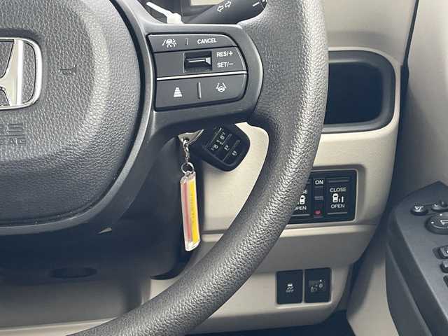 ホンダ Ｎ ＢＯＸ 愛知県 2024(令6)年 1.6万km プラチナホワイトパール ホンダセンシング/純正8型ディスプレイオーディオナビ/両側パワースライドドア/レーダークルーズコントロール/シートヒーター/バックカメラ/コーナーセンサー/LEDヘッドライト/オートマチックハイビーム/ドライブレコーダー/ETC/衝突軽減システム/フルセグ/Bluetooth/ステアリングスイッチ/スマートキー/プッシュスタート