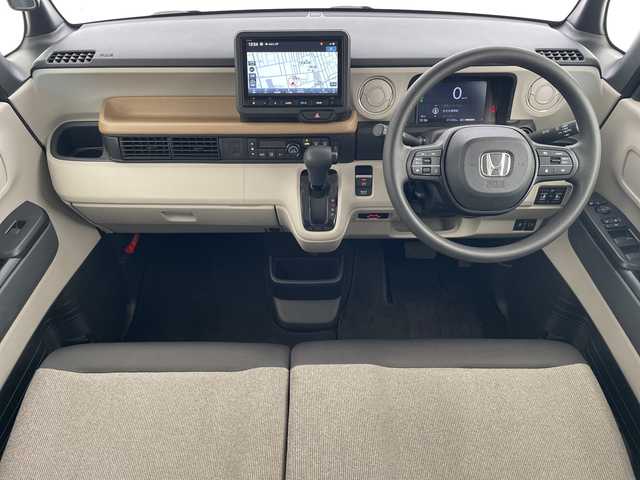 ホンダ Ｎ ＢＯＸ 愛知県 2024(令6)年 1.6万km プラチナホワイトパール ホンダセンシング/純正8型ディスプレイオーディオナビ/両側パワースライドドア/レーダークルーズコントロール/シートヒーター/バックカメラ/コーナーセンサー/LEDヘッドライト/オートマチックハイビーム/ドライブレコーダー/ETC/衝突軽減システム/フルセグ/Bluetooth/ステアリングスイッチ/スマートキー/プッシュスタート