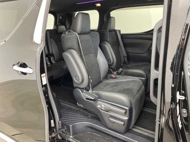 トヨタ アルファード S タイプゴールド 兵庫県 2020(令2)年 3.9万km ブラック ・純正9インチディスプレイディオ/ナビ/TV/Bluetooth/Miracast/・CD/DVDプレイヤー/・バックカメラ/・ビルトインETC/・12.1インチフリップダウンモニター/・デジタルインナーミラー/・Toyota　Safety　Sense/プリクラッシュセーフティ/レーントレーシングアシスト/レーダークルーズコントロール（全車速追従機能付）/ロードサインアシスト/アダプティブハイビームシステム/・ブラインドスポットモニター/・パーキングサポートブレーキ/・リヤクロストラフィックアラート/・ロードサインアシスト/・先行車発進告知/・ナノイー/・純正ドライブレコーダー/・ＬＥＤヘッドライト/・オートライト/・フォグランプ/・両側パワースライドドア/・パワーバックドア/・ハーフレザー/・純正18インチアルミホイール