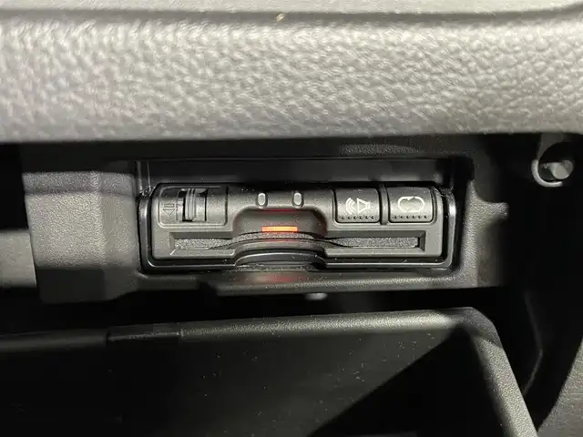 日産 セレナ ハイウェイスター Vセレクション 青森県 2012(平24)年 3.6万km スーパーブラック ワンオーナー/4WD/純正メモリナビ/【AM/FM/CD/DVD/SD/BT/AUX】/フルセグテレビ/バックカメラ/クルーズコントロール/両側パワースライドドア/アイドリングストップ/純正フロアマット/純正AW夏タイヤ積込/ETC/取扱説明書/保証書