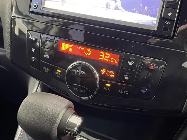 日産 セレナ ハイウェイスター Vセレクション 青森県 2012(平24)年 3.6万km スーパーブラック ワンオーナー/4WD/純正メモリナビ/【AM/FM/CD/DVD/SD/BT/AUX】/フルセグテレビ/バックカメラ/クルーズコントロール/両側パワースライドドア/アイドリングストップ/純正フロアマット/純正AW夏タイヤ積込/ETC/取扱説明書/保証書