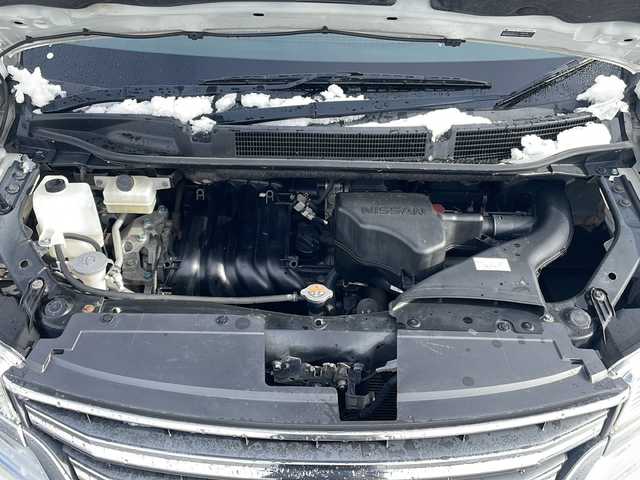 日産 セレナ ハイウェイスター Vセレ +Safty 岩手県 2015(平27)年 7.1万km ブリリアントホワイトパール 社外ナビ(MDV-D502BTW)/*CD/DVD/SD/ラジオ/Bluetooth/社外フリップダウンモニター/フルセグテレビ/バックカメラ/両側パワースライドドア/エマージェンシーブレーキ/車線逸脱警報機能/クルーズコントロール/横滑り防止機能/2列目サンシェード/ETC/アイドリングストップ/LEDヘッドライト/フォグランプ/純正15inアルミホイール/純正フロアマット/スマートキー(×2)/プッシュスタート/電動格納ミラー/ウィンカーミラー/ドアバイザー