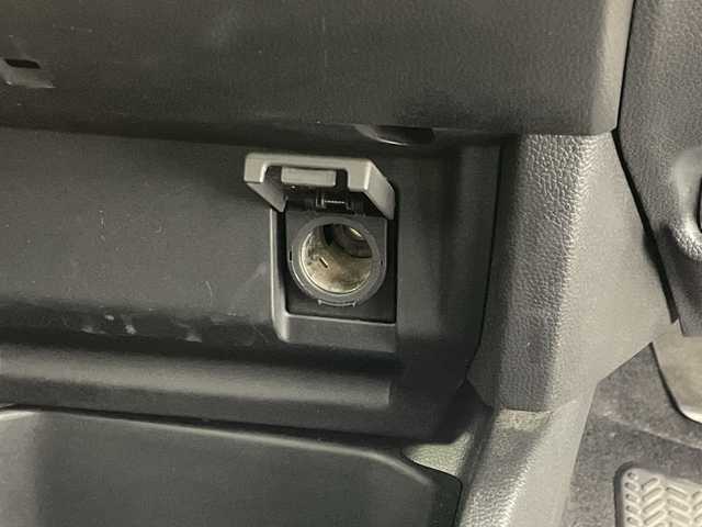 ホンダ フィット ハイブリット Sパッケージ 群馬県 2016(平28)年 5.2万km クリスタルブラックパール 禁煙車　衝突軽減ブレーキ　純正７インチナビ　バックカメラ　クルーズコントロール　LEDライト　純正１６インチアルミホイール　ステアリングリモコン　パドルシフト　ETC　ドライブレコーダー　スマートキー