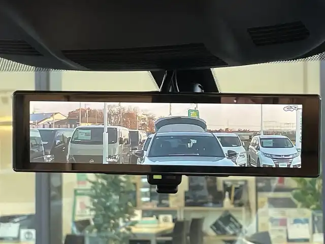 日産 エクストレイル G e－4ORCE 東京都 2023(令5)年 5.5万km ブリリアントホワイトパール/スーパーブラック 2トーン ワンオーナー/NISMOフロントリップスポイラー/NISMOスポーツマフラー/NISMOアンテナ・ピラー・バックドア・ウィングサイドガーニッシュ/純正ナビ/アラウンドビューカメラ/フルセグテレビ/Bluetooth/プロパイロット/ヘッドアップディスプレイ/インテリジェントルームミラー/ワイヤレスチャージ/ステアリングリモコン/ステアリングヒーター/シートヒーター/レザーシート/パワーシート/ETC2.0/前後コーナーセンサー/電動リアゲート/ルーフレール/リアフォグ/純正19インチアルミホイール/インテリジェントエマージェンシーブレーキ/インテリジェントクルーズコントロール/スペアキー