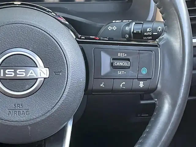 日産 エクストレイル G e－4ORCE 東京都 2023(令5)年 5.5万km ブリリアントホワイトパール/スーパーブラック 2トーン ワンオーナー/NISMOフロントリップスポイラー/NISMOスポーツマフラー/NISMOアンテナ・ピラー・バックドア・ウィングサイドガーニッシュ/純正ナビ/アラウンドビューカメラ/フルセグテレビ/Bluetooth/プロパイロット/ヘッドアップディスプレイ/インテリジェントルームミラー/ワイヤレスチャージ/ステアリングリモコン/ステアリングヒーター/シートヒーター/レザーシート/パワーシート/ETC2.0/前後コーナーセンサー/電動リアゲート/ルーフレール/リアフォグ/純正19インチアルミホイール/インテリジェントエマージェンシーブレーキ/インテリジェントクルーズコントロール/スペアキー