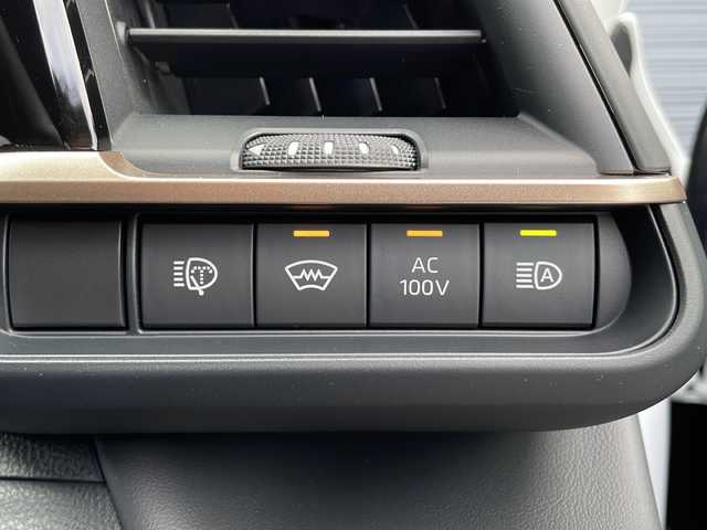 トヨタ クラウン スポーツ RS 佐賀県 2024(令6)年 0.3万km プレシャスホワイトパール ワンオーナー/純正ナビ/全方位カメラ、バックカメラ/フルセグテレビ・AM/FM/Bluetooth/オートエアコン/オートライト/クルーズコントロール/ETC/パワーシート/シートメモリ/パワーバックドア/オートブレーキホールド/ステアリングリモコン/ステアリングヒーター/パドルシフト/プッシュスタート/スマートキー/スペアキー/100V電源