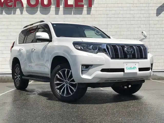 トヨタ ランドクルーザー プラド TX Lパッケージ 富山県 2018(平30)年 6.2万km ホワイトパールクリスタルシャイン 〇社外ナビ/〇バックカメラ/〇パノラマモニター/〇ビルトインETC/〇ドライブレコーダー/〇5人乗り/〇ムーンルーフ/〇セーフティセンス/〇レーダークルーズコントロール/〇プリクラッシュセーフティー/〇LEDヘッドランプ/〇オートライト/〇フォグランプ/〇純正19インチアルミ/〇革巻きステアリング/〇左右独立オートエアコン/〇革シート/〇シートヒーター/〇シートベンチレーション/〇パワーシート/〇スマートエントリー/〇禁煙車