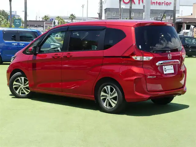 ホンダ フリード G ホンダセンシング 千葉県 2020(令2)年 5.3万km プレミアムクリスタルレッドM ホンダセンシング/・衝突軽減ブレーキ（CMBS）/・車線維持支援システム（LKAS）/・アダプティブクルーズコントロール（ACC）/・先行車発進お知らせ機能/・路外逸脱抑制機能/両側パワースライドドア/ハーフレザーシート/前席シートヒーター/ドライブレコーダー（前後撮影）/ETC/LEDヘッドライト/ウインカーミラー/Hondaスマートキー