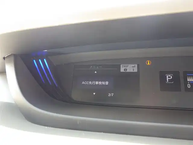 ホンダ フリード G ホンダセンシング 千葉県 2020(令2)年 5.3万km プレミアムクリスタルレッドM ホンダセンシング/・衝突軽減ブレーキ（CMBS）/・車線維持支援システム（LKAS）/・アダプティブクルーズコントロール（ACC）/・先行車発進お知らせ機能/・路外逸脱抑制機能/両側パワースライドドア/ハーフレザーシート/前席シートヒーター/ドライブレコーダー（前後撮影）/ETC/LEDヘッドライト/ウインカーミラー/Hondaスマートキー