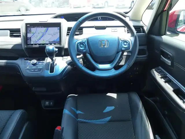 ホンダ フリード G ホンダセンシング 千葉県 2020(令2)年 5.3万km プレミアムクリスタルレッドM ホンダセンシング/・衝突軽減ブレーキ（CMBS）/・車線維持支援システム（LKAS）/・アダプティブクルーズコントロール（ACC）/・先行車発進お知らせ機能/・路外逸脱抑制機能/両側パワースライドドア/ハーフレザーシート/前席シートヒーター/ドライブレコーダー（前後撮影）/ETC/LEDヘッドライト/ウインカーミラー/Hondaスマートキー