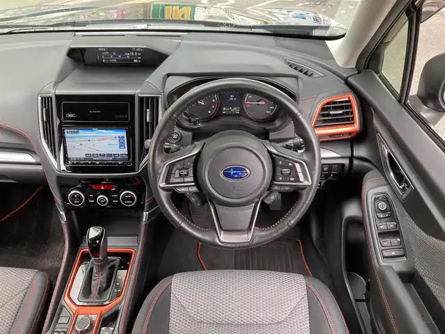 スバル フォレスター X－ブレイク 兵庫県 2019(令1)年 5.6万km クリスタルブラックシリカ ワンオーナー/社外メモリーナビ/フルセグTV/CD/DVD/Bluetooth/SD/FM/AM/バックカメラ/ETC/アイサイト/レーンキープ/先行車発進告知/リバースオートマチックブレーキ/衝突被害軽減ブレーキ/パドルシフト/プッシュスタート/ステアリングスイッチ/ハーフレザーシート/D/N シートヒーター/ステアリングヒーター/LEDヘッドライト/オートライト/フォグランプ/ドアバイザー/フロアマット/MTモード付AT/ISOFIX/アイドリングストップ/横滑り防止装置/スペアキー1本/新車時保証書/取扱説明書