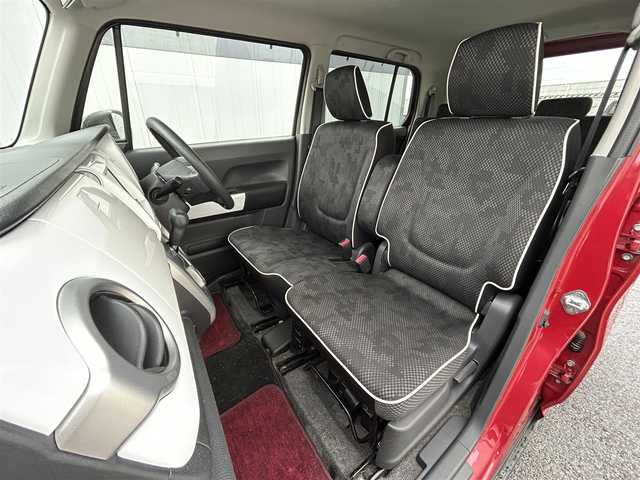スズキ ハスラー G 滋賀県 2018(平30)年 8.9万km フェニックスレッドパール/ブルーイッシュブラックパール ガソリン（ハイブリッド）/2WD(FF)/CVT/７インチナビ【AVN138M】/(FM/AM/CD/ワンセグ/USB)/バックカメラ/積込夏タイヤ純正ホイール付き/プリクラッシュブレーキアシスト	/運転席・助手席シートヒーター/電動格納ミラー/アイドリングストップ/ハロゲンライト/ヘッドライトライトレベリング/フルオートエアコン/プッシュスタート/スマートキー/スペアキー/純正フロアマット/ドアバイザー