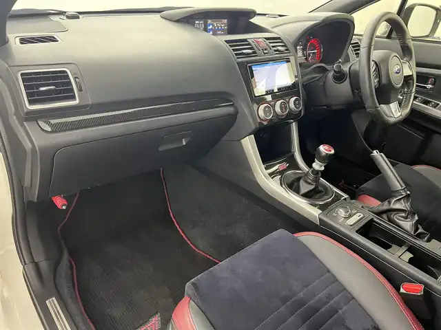 スバル ＷＲＸ ＳＴＩ STI タイプS 福島県 2015(平27)年 10.6万km クリスタルホワイトP ＳＴＩフルエアロ　/４ＷＤ　/バックカメラ　/ドラレコ　/メモリナビゲーション　/【AM/FM/DVD/CD/Bluetooth/フルセグ】/ハーフレザーシート　/プッシュスタート　/・スマートキー　/ＬＥＤライト　/・オートライト　/・フォグライト　/純正フロアマット　/ステアリングスイッチ/・革巻きステアリング/取扱説明書/・保証書