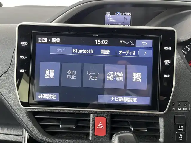 トヨタ ヴォクシー ZS 煌Ⅱ 高知県 2019(令1)年 2.7万km ホワイトパールクリスタルシャイン メモリナビ/フルセグテレビ/バックカメラ/アイドリングストップ/クルーズコントロール/両側パワースライドドア/ETC2.0/Bluetooth接続/ドライブレコーダー/純正16インチアルミホイール/ABS/横滑り防止装置/コーナーセンサー/レーンキープアシスト/盗難防止装置/オートライト/衝突被害軽減システム