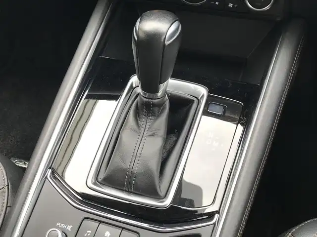 マツダ ＣＸ－５ XD Lパッケージ 富山県 2018(平30)年 8.5万km ソウルレッドクリスタルM 4WD/BOSEサウンド/純正ナビ/フルセグTV/Bluetooth/全周囲カメラ/ドライブレコーダー/衝突被害軽減ブレーキ/コーナーセンサー/レーンキープアシスト/レーダークルーズコントロール/ブラインドスポットモニター/レザーシート/パワーシート/シートヒーター/パワーシート/革巻きステアリング/ステアリングスイッチ/ETC