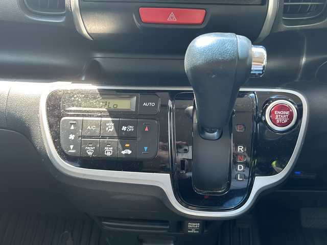 ホンダ Ｎ ＢＯＸ G SSパッケージ 福井県 2013(平25)年 11.2万km クリスタルブラックパール スマートキー/プッシュスタート/アイドリングストップ/ETC/前後ドライブレコーダー/社外ナビ/フルセグTV/ステアリングスイッチ/両側パワースライドドア/純正LEDヘッドライト/オートライト/電動格納ミラー/横滑り防止/純正フロアマット/純正ドアバイザー
