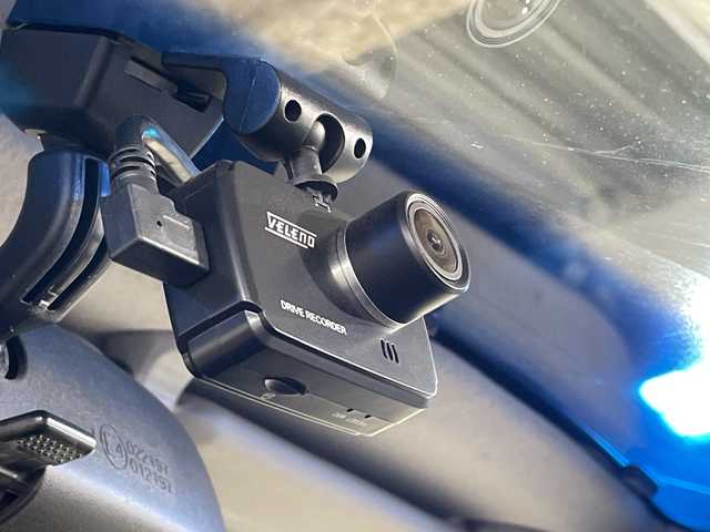 ホンダ ステップワゴン スパーダ Z クールスピリット 福岡県 2013(平25)年 12.4万km プレミアムコスミックバイオレットパール 純正9型SDナビ/（CD/DVD/BT/フルセグ）/フリップダウンモニター/バックカメラ/クルーズコントロール/コーナーセンサー/両側パワースライド/ETC/ドラレコ前後/キセノンライト/オートライト/フォグランプ/革巻きステアリング/パドルシフト/アイドリングストップ