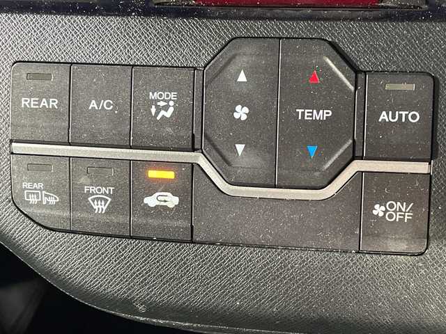 ホンダ ステップワゴン スパーダ Z クールスピリット 福岡県 2013(平25)年 12.4万km プレミアムコスミックバイオレットパール 純正9型SDナビ/（CD/DVD/BT/フルセグ）/フリップダウンモニター/バックカメラ/クルーズコントロール/コーナーセンサー/両側パワースライド/ETC/ドラレコ前後/キセノンライト/オートライト/フォグランプ/革巻きステアリング/パドルシフト/アイドリングストップ