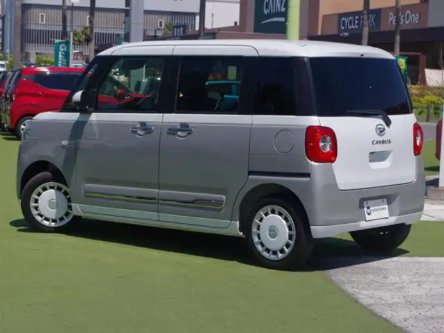 ダイハツ ムーヴ キャンバス ストライプス G 千葉県 2022(令4)年 3.8万km シャイニングホワイトパール/スムーズグレーマイカメタリック スマートアシストIII/エコアイドル/両側パワースライドドア/社外メモリーナビ/地デジTV/【DVD/CD再生機能　Bluetooth接続】/バックカメラ/ステアリングスイッチ/ETC/LEDヘッドライト/フォグライト/コーナーセンサー/サイド/カーテンエアバッグ/キーフリーシステム