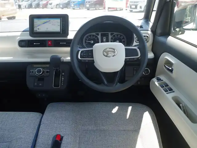 ダイハツ ムーヴ キャンバス ストライプス G 千葉県 2022(令4)年 3.8万km シャイニングホワイトパール/スムーズグレーマイカメタリック スマートアシストIII/エコアイドル/両側パワースライドドア/社外メモリーナビ/地デジTV/【DVD/CD再生機能　Bluetooth接続】/バックカメラ/ステアリングスイッチ/ETC/LEDヘッドライト/フォグライト/コーナーセンサー/サイド/カーテンエアバッグ/キーフリーシステム