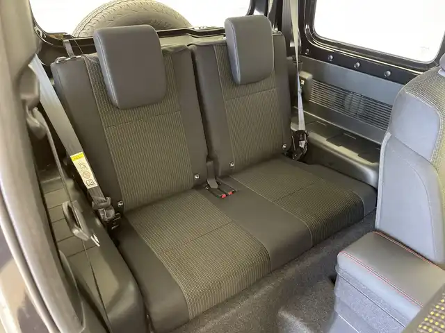 スズキ ジムニー シエラ JC 新潟県 2023(令5)年 3.7万km ブルーイッシュブラックパール3 社外SDナビ/フルセグテレビ/デュアルセンサーブレーキサポート/D席+N席シートヒーター/4WD/パートタイム4WD切り替えレバー/ダウンヒルアシストコントロール/追従型クルーズコントロール