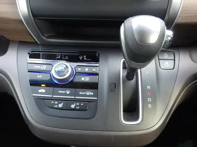 ホンダ フリード G 千葉県 2023(令5)年 2.4万km クリスタルブラックパール ホンダセンシング/・衝突軽減ブレーキ（CMBS）/・車線維持支援システム（LKAS）/・アダプティブクルーズコントロール（ACC）/・後方誤発進抑制機能/・誤発進抑制機能/両側パワースライドドア/社外メモリーナビ/ワンセグTV/【CD再生機能　Bluetooth接続】/バックカメラ/ETC/LEDヘッドライト/ウインカーミラー/リアコーナーセンサー/Honda スマートキー