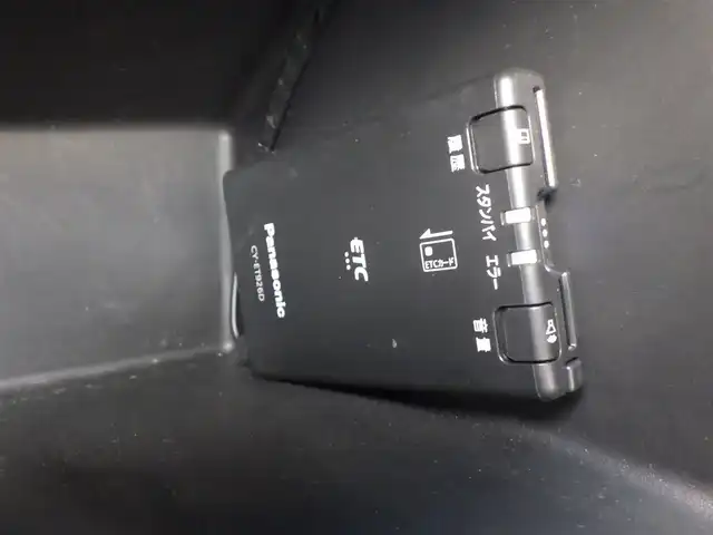 ホンダ フリード G 千葉県 2023(令5)年 2.4万km クリスタルブラックパール ホンダセンシング/・衝突軽減ブレーキ（CMBS）/・車線維持支援システム（LKAS）/・アダプティブクルーズコントロール（ACC）/・後方誤発進抑制機能/・誤発進抑制機能/両側パワースライドドア/社外メモリーナビ/ワンセグTV/【CD再生機能　Bluetooth接続】/バックカメラ/ETC/LEDヘッドライト/ウインカーミラー/リアコーナーセンサー/Honda スマートキー