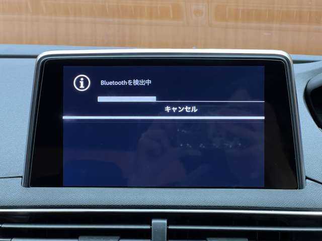 プジョー ５００８ GT ブルーHDi 千葉県 2019(令1)年 4.9万km 白Ⅱ ファーストクラスＰ　/パノラマＳＲ　/ＡＣＣ　/ＣａｒＰｌａｙ　/フロント／バックカメラ　/ハーフレザーシート　/シートヒーター　/パワーシート　/マッサージ機能　/ＬＥＤヘッドライト　/ハイビームアシスト